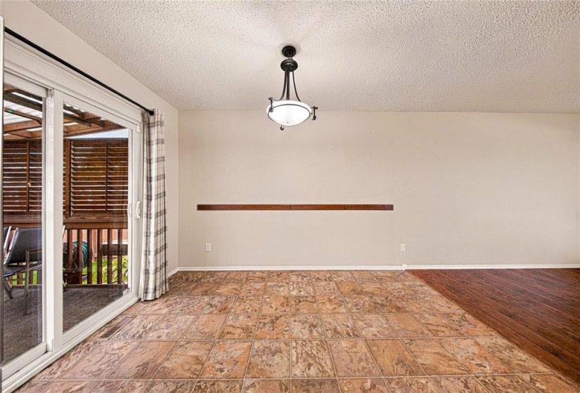66 Meighen, 3 Bedroom Bedrooms, 12 Room Rooms,1 BathroomBathrooms,Residential,For Sale,Meighen,0