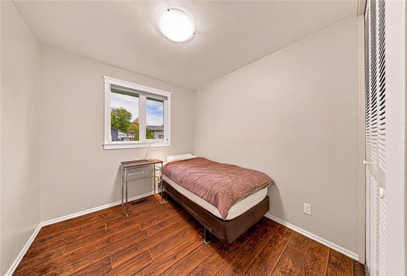 66 Meighen, 3 Bedroom Bedrooms, 12 Room Rooms,1 BathroomBathrooms,Residential,For Sale,Meighen,0