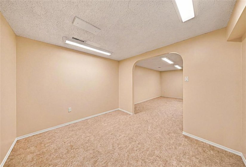 66 Meighen, 3 Bedroom Bedrooms, 12 Room Rooms,1 BathroomBathrooms,Residential,For Sale,Meighen,0