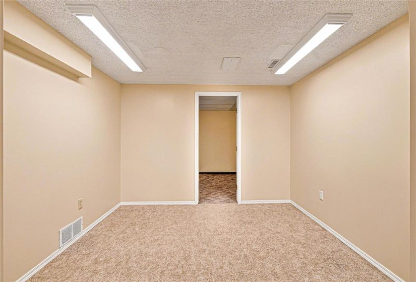 66 Meighen, 3 Bedroom Bedrooms, 12 Room Rooms,1 BathroomBathrooms,Residential,For Sale,Meighen,0