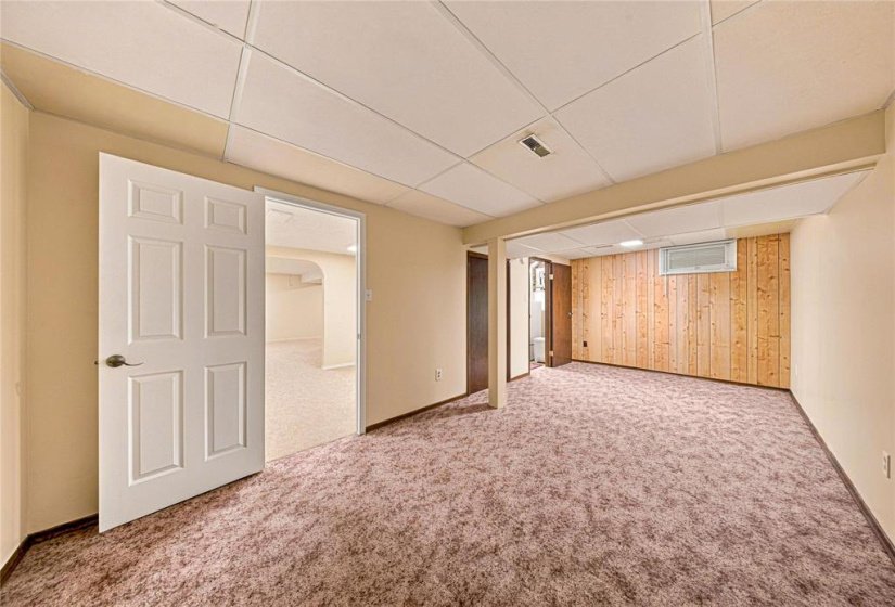 66 Meighen, 3 Bedroom Bedrooms, 12 Room Rooms,1 BathroomBathrooms,Residential,For Sale,Meighen,0
