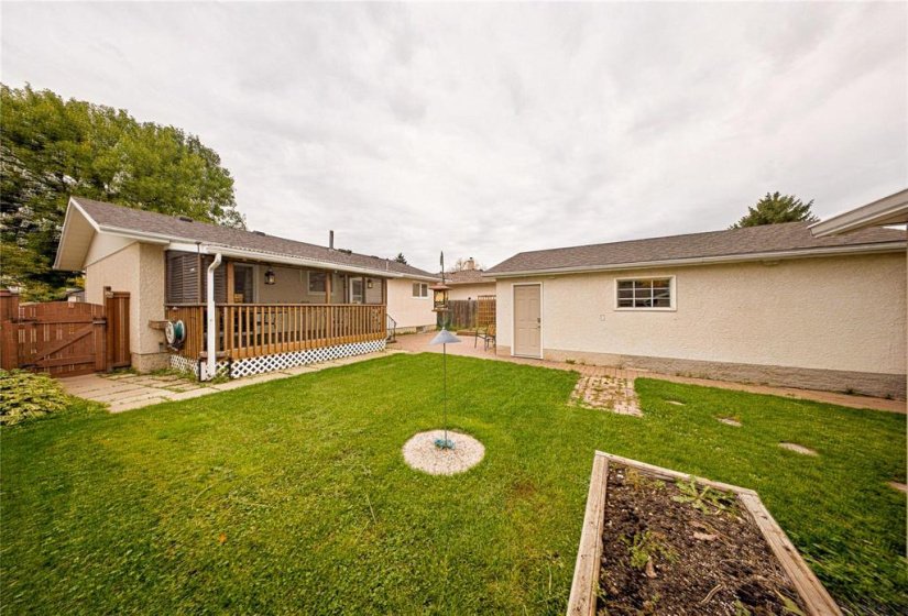 66 Meighen, 3 Bedroom Bedrooms, 12 Room Rooms,1 BathroomBathrooms,Residential,For Sale,Meighen,0