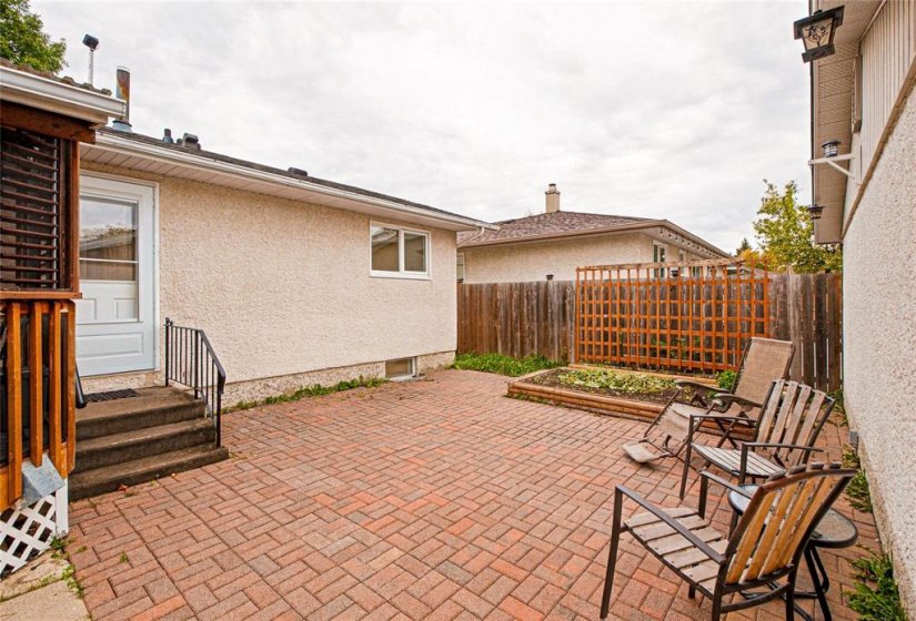66 Meighen, 3 Bedroom Bedrooms, 12 Room Rooms,1 BathroomBathrooms,Residential,For Sale,Meighen,0