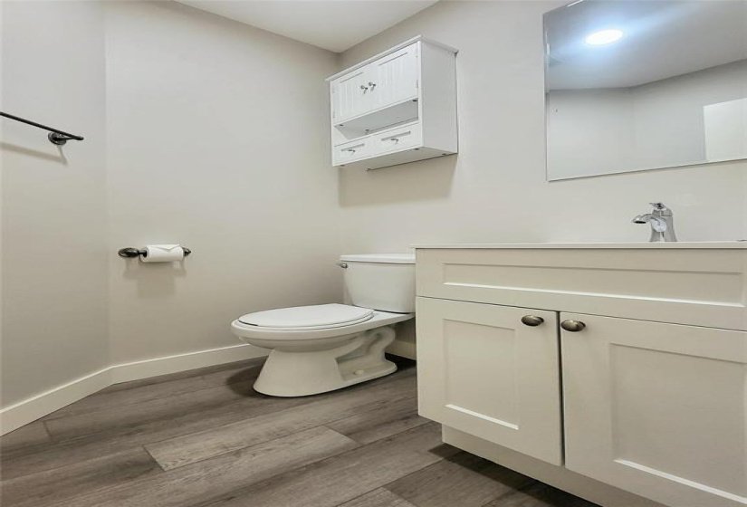 27 Olford, 3 Bedroom Bedrooms, 14 Room Rooms,2 BathroomBathrooms,Residential,For Sale,Olford,0
