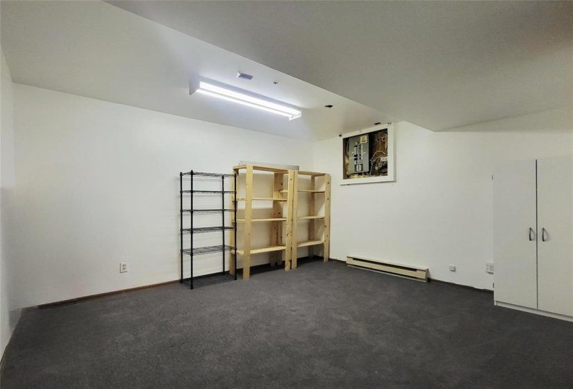 27 Olford, 3 Bedroom Bedrooms, 14 Room Rooms,2 BathroomBathrooms,Residential,For Sale,Olford,0