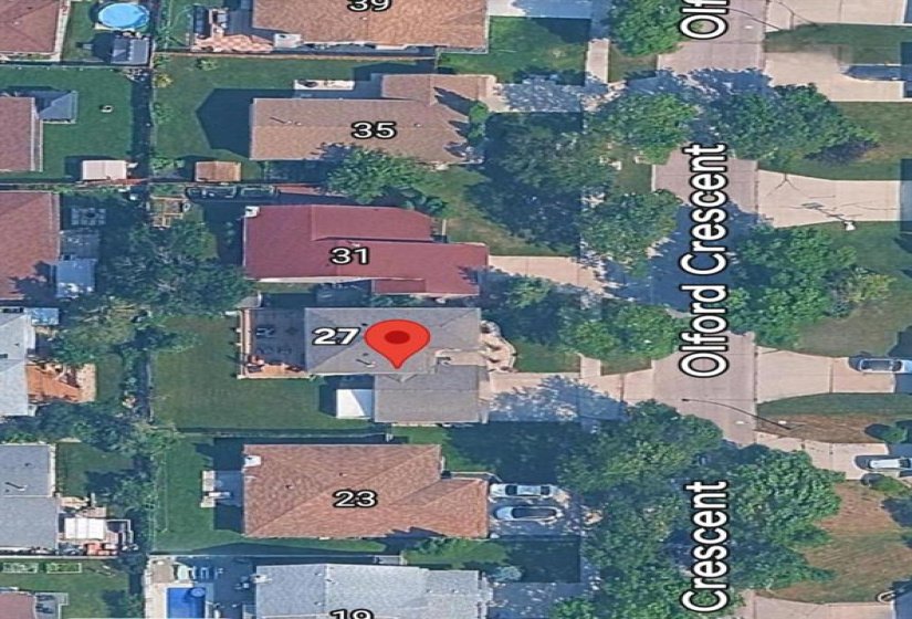 27 Olford, 3 Bedroom Bedrooms, 14 Room Rooms,2 BathroomBathrooms,Residential,For Sale,Olford,0