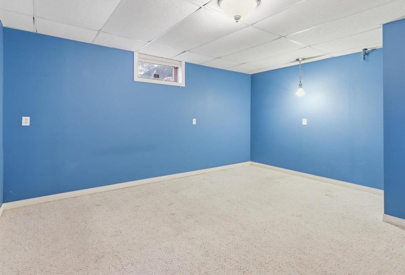 66 Stoneham, 3 Bedroom Bedrooms, 10 Room Rooms,2 BathroomBathrooms,Residential,For Sale,Stoneham,0