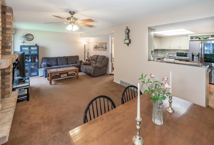 19 Breakwater, 3 Bedroom Bedrooms, 12 Room Rooms,3 BathroomBathrooms,Residential,For Sale,Breakwater,0