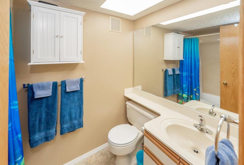 19 Breakwater, 3 Bedroom Bedrooms, 12 Room Rooms,3 BathroomBathrooms,Residential,For Sale,Breakwater,0