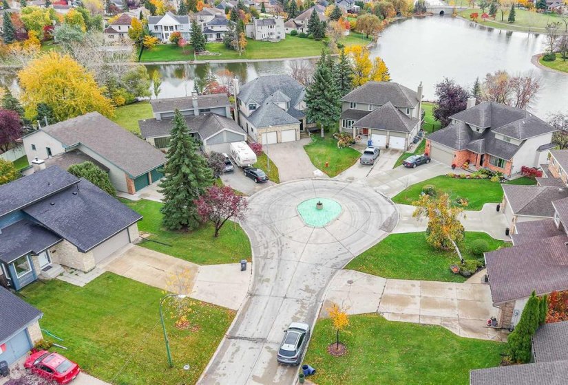 19 Breakwater, 3 Bedroom Bedrooms, 12 Room Rooms,3 BathroomBathrooms,Residential,For Sale,Breakwater,0