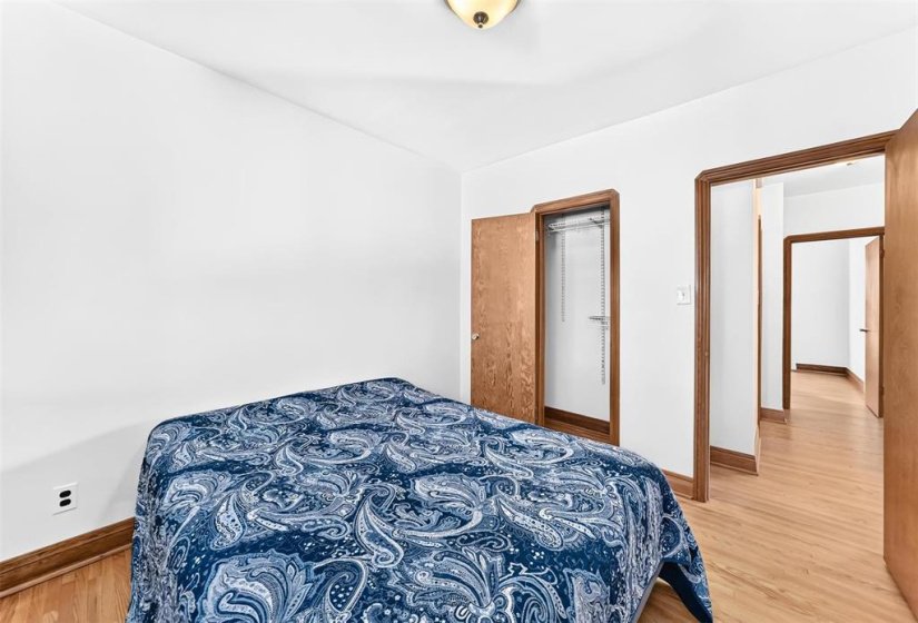 786 Clifton, 2 Bedroom Bedrooms, 6 Room Rooms,1 BathroomBathrooms,Residential,For Sale,Clifton,0