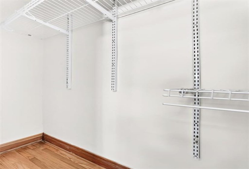 786 Clifton, 2 Bedroom Bedrooms, 6 Room Rooms,1 BathroomBathrooms,Residential,For Sale,Clifton,0