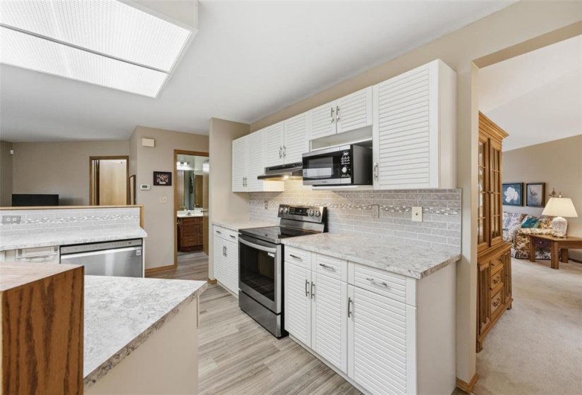 343 Kirkbridge, 3 Bedroom Bedrooms, 11 Room Rooms,2 BathroomBathrooms,Residential,For Sale,Kirkbridge,0