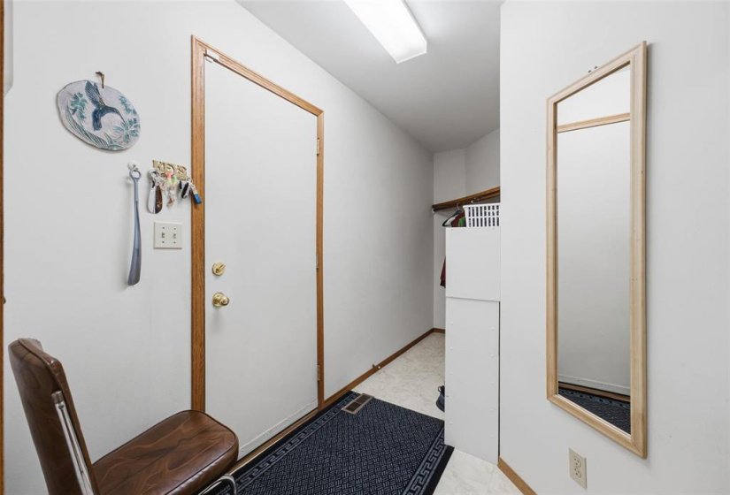 343 Kirkbridge, 3 Bedroom Bedrooms, 11 Room Rooms,2 BathroomBathrooms,Residential,For Sale,Kirkbridge,0