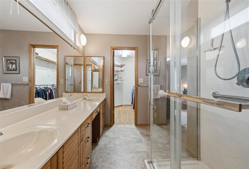 343 Kirkbridge, 3 Bedroom Bedrooms, 11 Room Rooms,2 BathroomBathrooms,Residential,For Sale,Kirkbridge,0