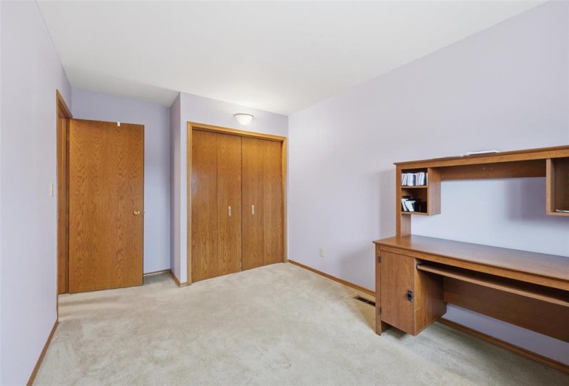 343 Kirkbridge, 3 Bedroom Bedrooms, 11 Room Rooms,2 BathroomBathrooms,Residential,For Sale,Kirkbridge,0