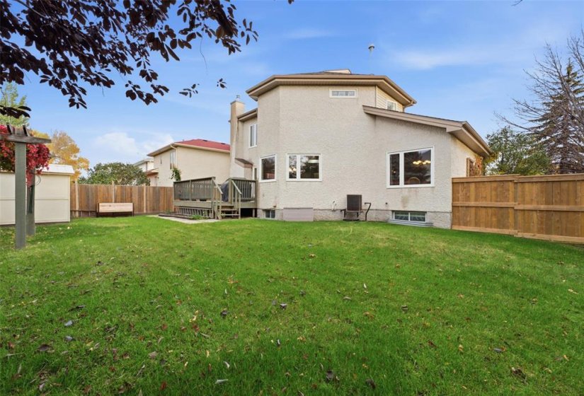 343 Kirkbridge, 3 Bedroom Bedrooms, 11 Room Rooms,2 BathroomBathrooms,Residential,For Sale,Kirkbridge,0