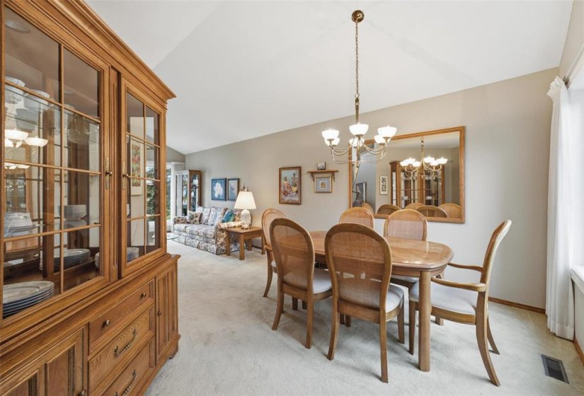 343 Kirkbridge, 3 Bedroom Bedrooms, 11 Room Rooms,2 BathroomBathrooms,Residential,For Sale,Kirkbridge,0