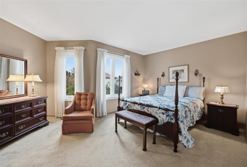 343 Kirkbridge, 3 Bedroom Bedrooms, 11 Room Rooms,2 BathroomBathrooms,Residential,For Sale,Kirkbridge,0