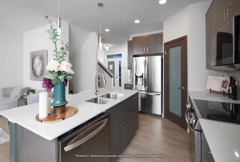 141 Moonlight, 3 Bedroom Bedrooms, 9 Room Rooms,2 BathroomBathrooms,Residential,For Sale,Moonlight,0