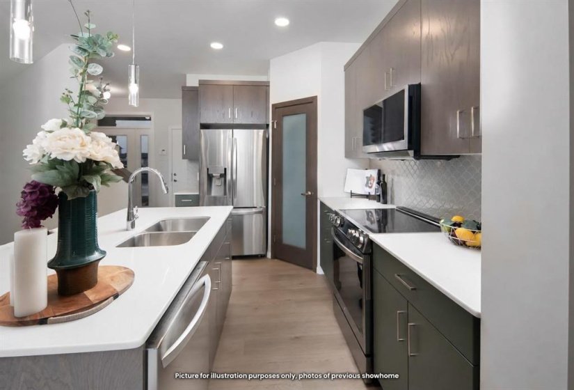 141 Moonlight, 3 Bedroom Bedrooms, 9 Room Rooms,2 BathroomBathrooms,Residential,For Sale,Moonlight,0