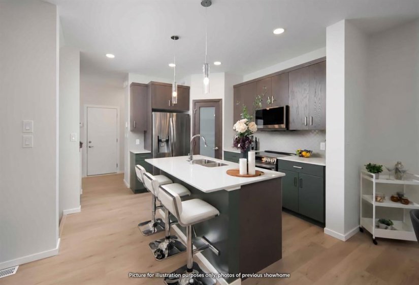 141 Moonlight, 3 Bedroom Bedrooms, 9 Room Rooms,2 BathroomBathrooms,Residential,For Sale,Moonlight,0