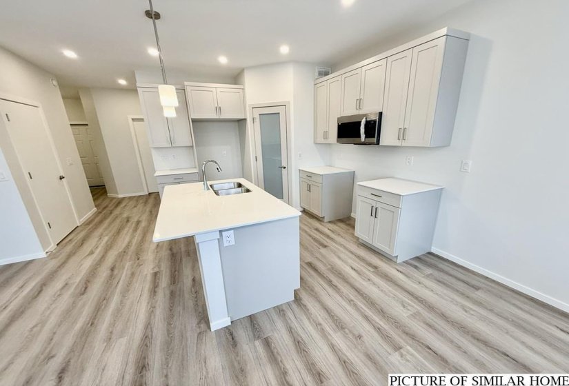 863 Ken Oblik, 4 Bedroom Bedrooms, 12 Room Rooms,3 BathroomBathrooms,Residential,For Sale,Ken Oblik,0
