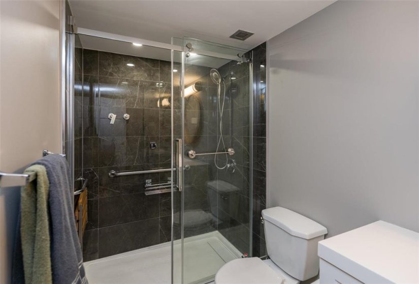 1600 Taylor, 1 Bedroom Bedrooms, 6 Room Rooms,1 BathroomBathrooms,Condominium,For Sale,Taylor,0