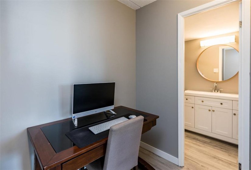 1600 Taylor, 1 Bedroom Bedrooms, 6 Room Rooms,1 BathroomBathrooms,Condominium,For Sale,Taylor,0