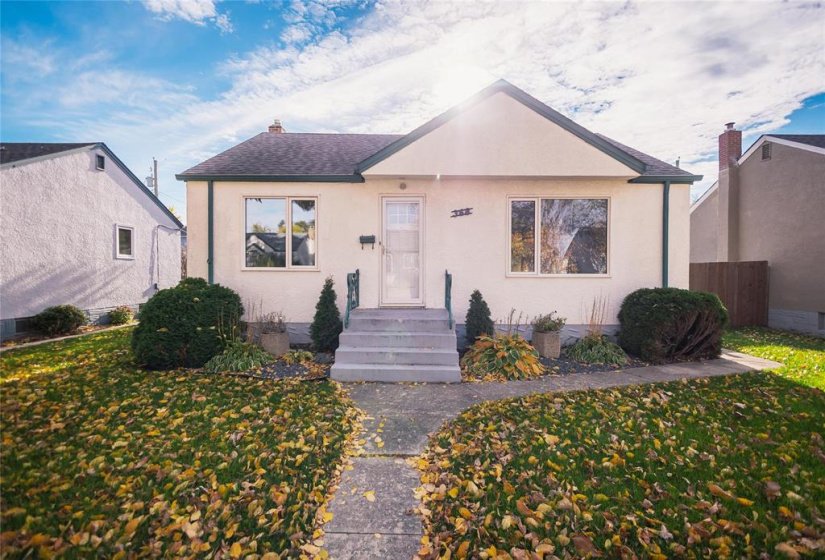 368 Hazel Dell, 3 Bedroom Bedrooms, 8 Room Rooms,1 BathroomBathrooms,Residential,For Sale,Hazel Dell,0