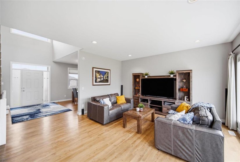 14 Blackheath, 3 Bedroom Bedrooms, 13 Room Rooms,3 BathroomBathrooms,Residential,For Sale,Blackheath,0