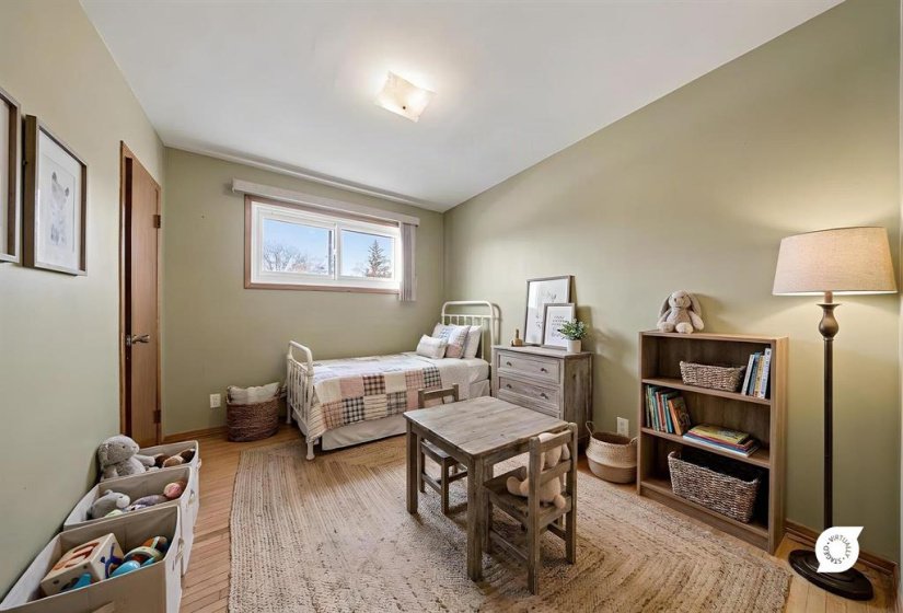 227 Dunkirk, 4 Bedroom Bedrooms, 13 Room Rooms,2 BathroomBathrooms,Residential,For Sale,Dunkirk,0