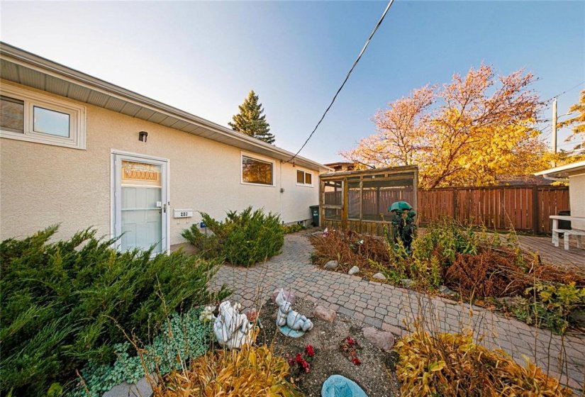 227 Dunkirk, 4 Bedroom Bedrooms, 13 Room Rooms,2 BathroomBathrooms,Residential,For Sale,Dunkirk,0