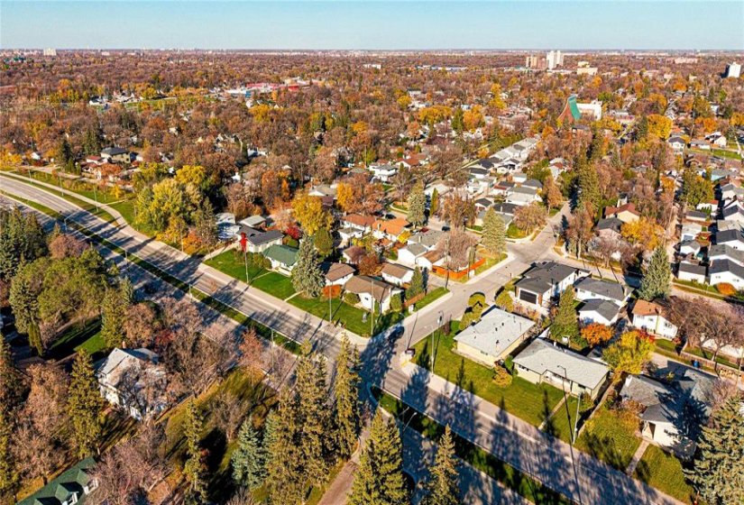 227 Dunkirk, 4 Bedroom Bedrooms, 13 Room Rooms,2 BathroomBathrooms,Residential,For Sale,Dunkirk,0