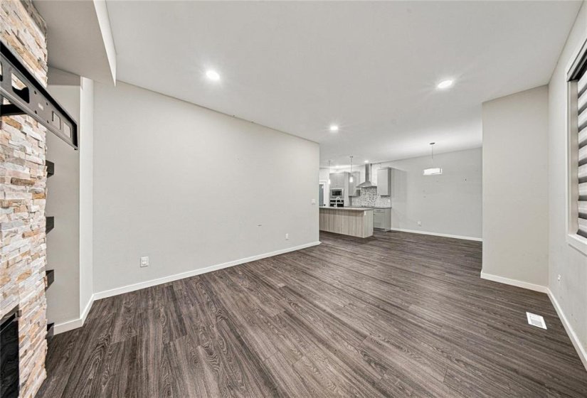 79 Lloyd McKinnon, 4 Bedroom Bedrooms, 13 Room Rooms,2 BathroomBathrooms,Residential,For Sale,Lloyd McKinnon,0