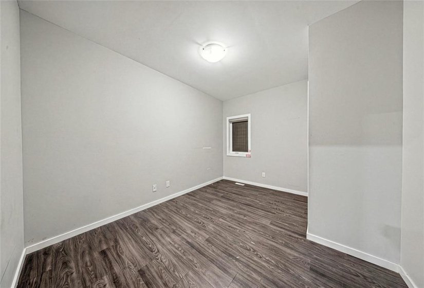 79 Lloyd McKinnon, 4 Bedroom Bedrooms, 13 Room Rooms,2 BathroomBathrooms,Residential,For Sale,Lloyd McKinnon,0