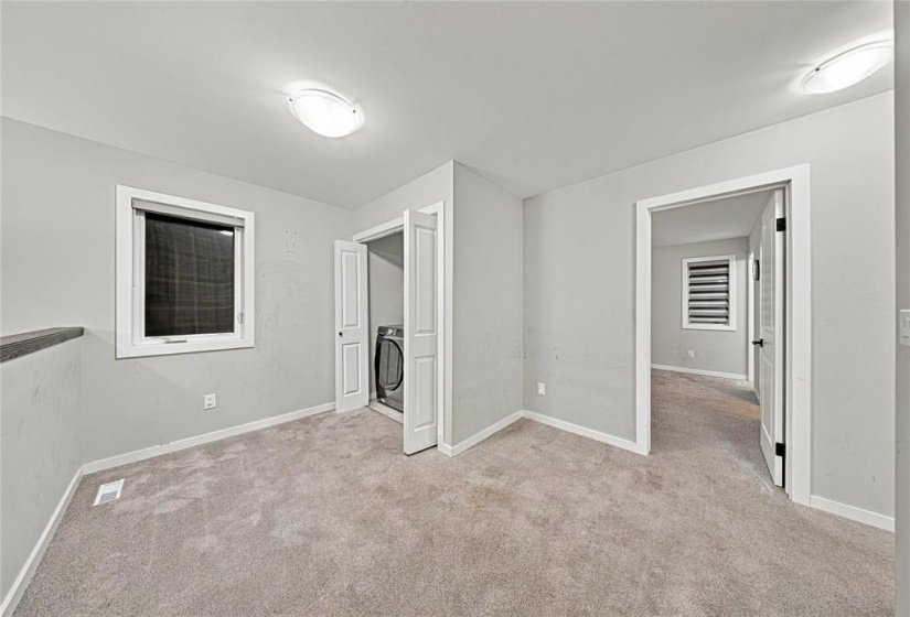 79 Lloyd McKinnon, 4 Bedroom Bedrooms, 13 Room Rooms,2 BathroomBathrooms,Residential,For Sale,Lloyd McKinnon,0
