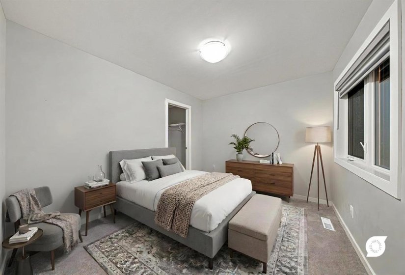 79 Lloyd McKinnon, 4 Bedroom Bedrooms, 13 Room Rooms,2 BathroomBathrooms,Residential,For Sale,Lloyd McKinnon,0