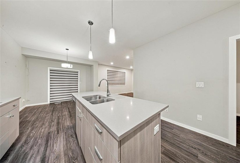 79 Lloyd McKinnon, 4 Bedroom Bedrooms, 13 Room Rooms,2 BathroomBathrooms,Residential,For Sale,Lloyd McKinnon,0