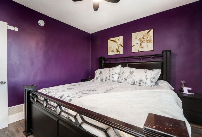 1247 Strathcona, 2 Bedroom Bedrooms, 10 Room Rooms,2 BathroomBathrooms,Residential,For Sale,Strathcona,0