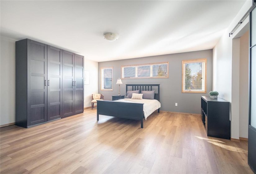 34 Phimister, 3 Bedroom Bedrooms, 17 Room Rooms,3 BathroomBathrooms,Residential,For Sale,Phimister,0