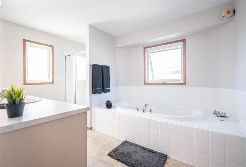34 Phimister, 3 Bedroom Bedrooms, 17 Room Rooms,3 BathroomBathrooms,Residential,For Sale,Phimister,0