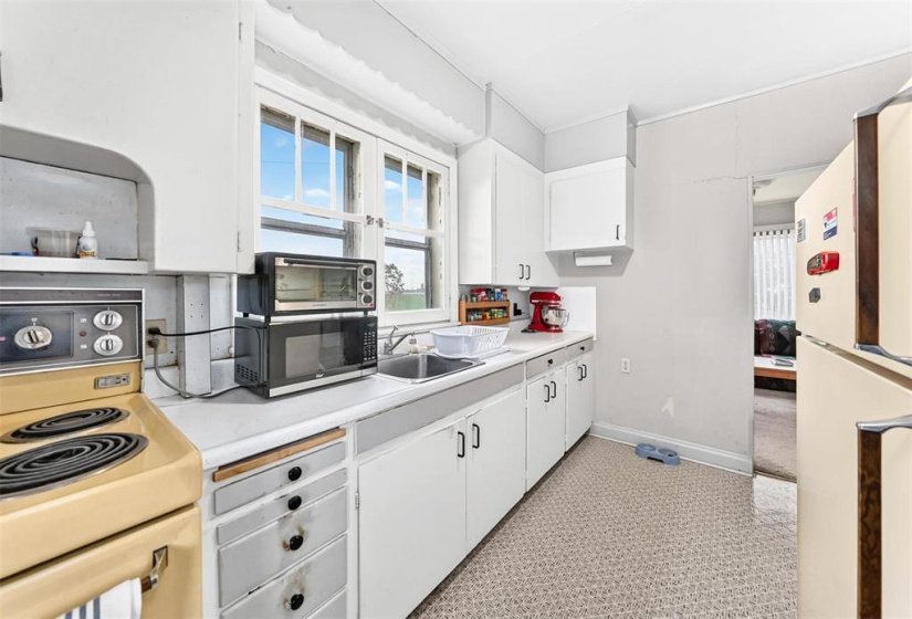 722 Argue, 2 Bedroom Bedrooms, 6 Room Rooms,1 BathroomBathrooms,Residential,For Sale,Argue,0