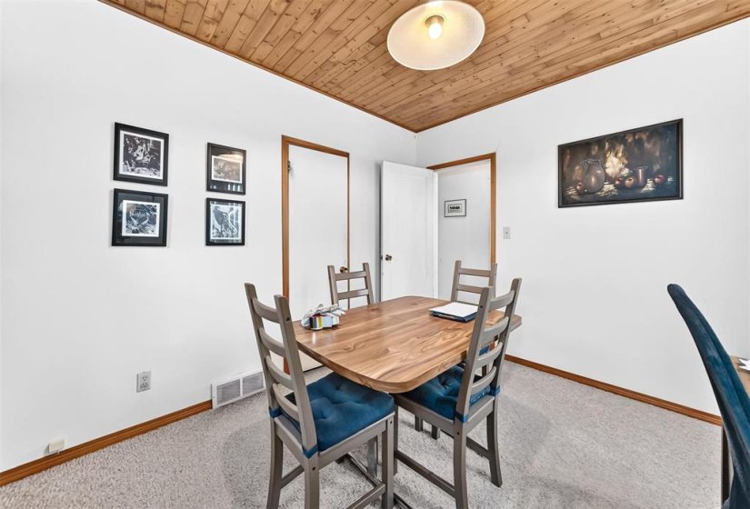722 Argue, 2 Bedroom Bedrooms, 6 Room Rooms,1 BathroomBathrooms,Residential,For Sale,Argue,0