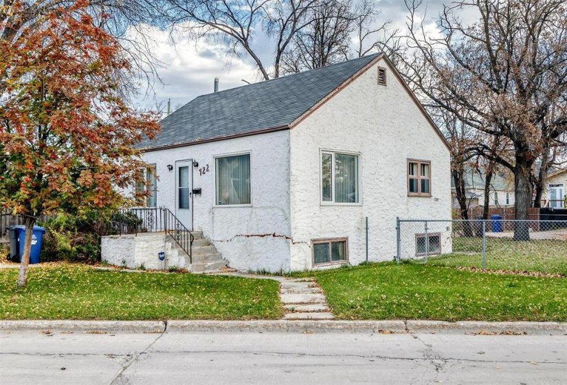 722 Argue, 2 Bedroom Bedrooms, 6 Room Rooms,1 BathroomBathrooms,Residential,For Sale,Argue,0