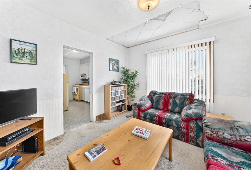 722 Argue, 2 Bedroom Bedrooms, 6 Room Rooms,1 BathroomBathrooms,Residential,For Sale,Argue,0