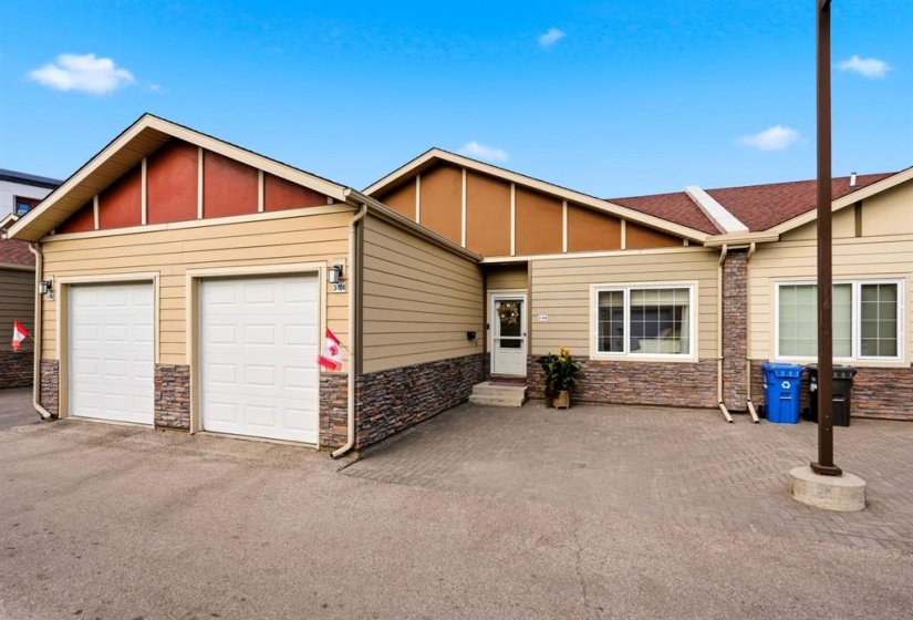 104 Sandrington, 2 Bedroom Bedrooms, 10 Room Rooms,2 BathroomBathrooms,Condominium,For Sale,Sandrington,0