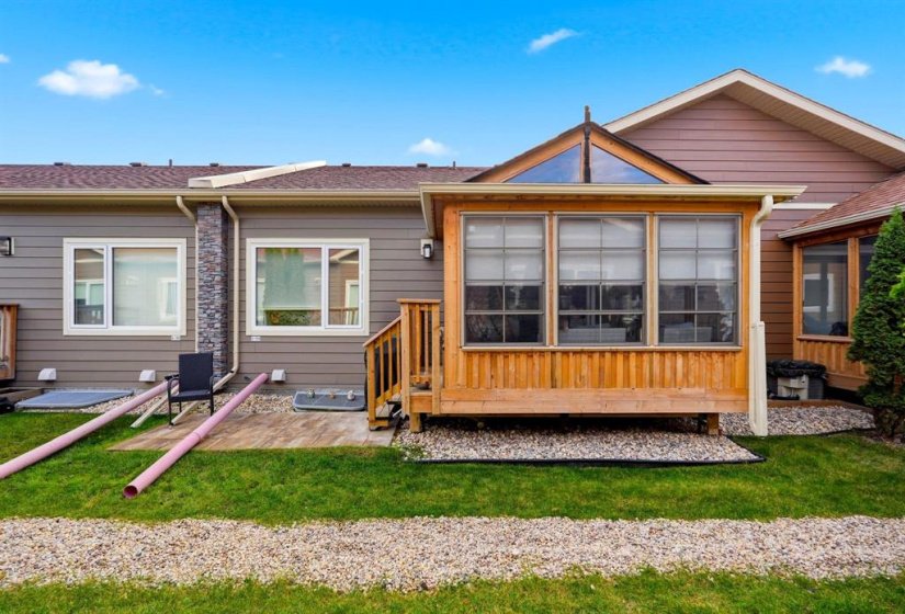 104 Sandrington, 2 Bedroom Bedrooms, 10 Room Rooms,2 BathroomBathrooms,Condominium,For Sale,Sandrington,0