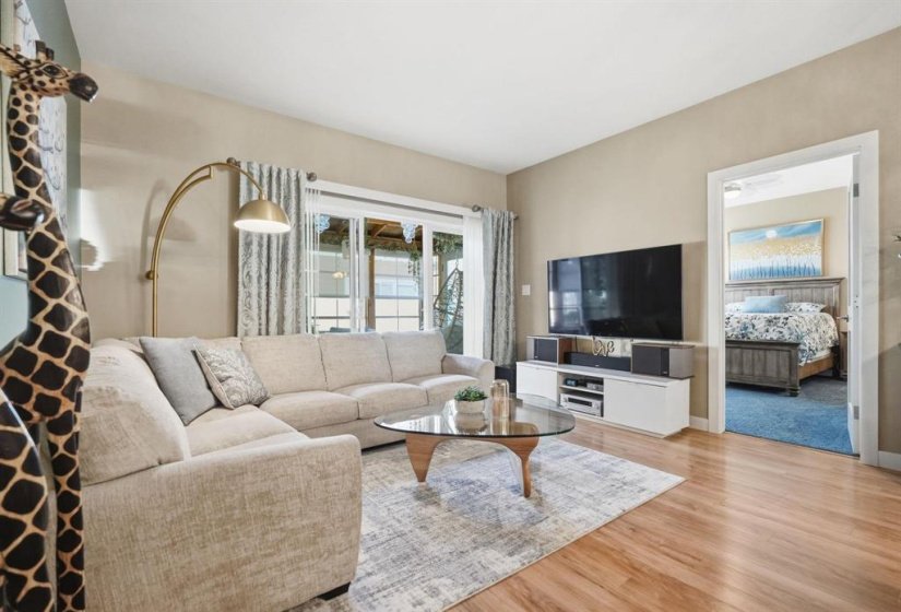 104 Sandrington, 2 Bedroom Bedrooms, 10 Room Rooms,2 BathroomBathrooms,Condominium,For Sale,Sandrington,0
