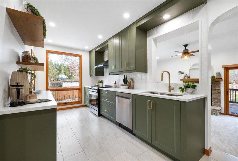 3805 Batchelor, 4 Bedroom Bedrooms, 14 Room Rooms,3 BathroomBathrooms,Residential,For Sale,Batchelor,0
